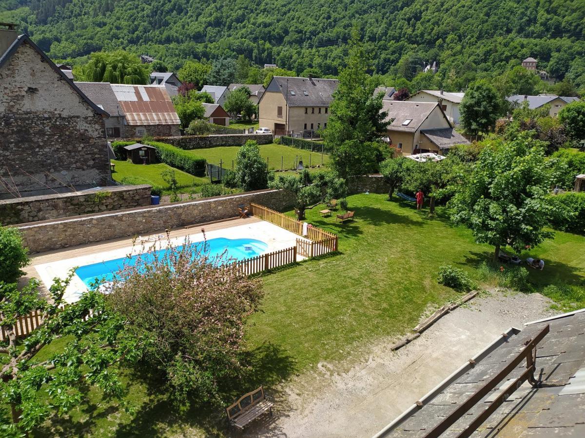 Maison Burgalat Saint-Mamet Exteriér fotografie